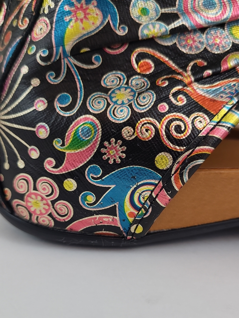Embassy London Downtown Sandals Size 39 / US 8 *Flawed* - Picture 8 of 16